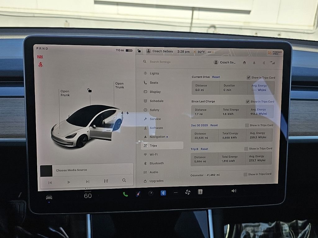 Used 2018 Tesla Model 3 Performance image 31