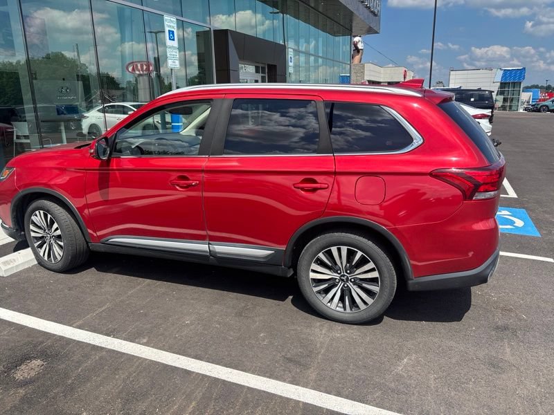 Used 2019 Mitsubishi Outlander SEL AWD/4WD image 5