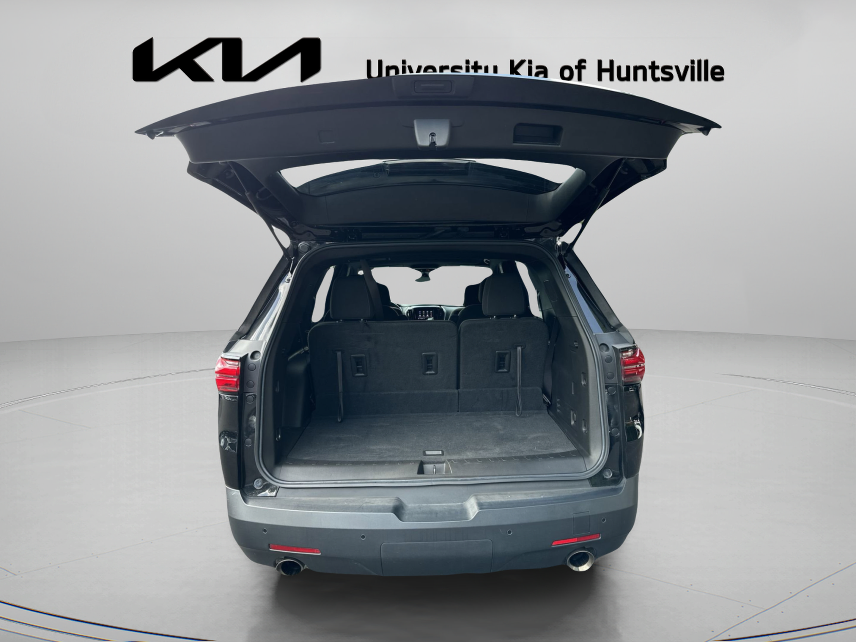 Used 2022 Chevrolet Traverse LT FWD image 20