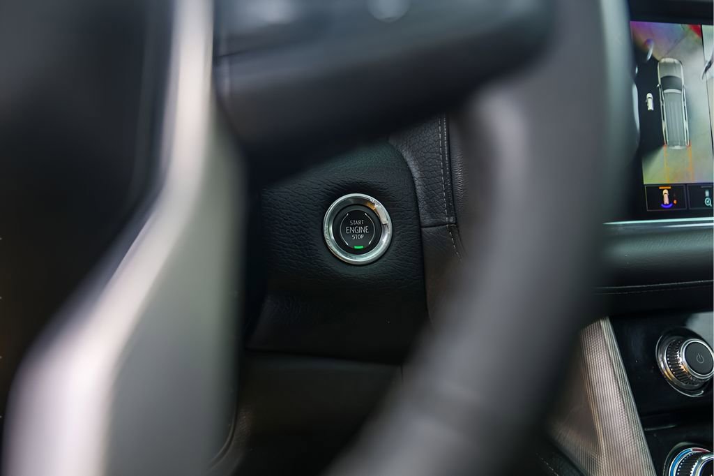 Used 2023 GMC Yukon Denali AWD/4WD image 22