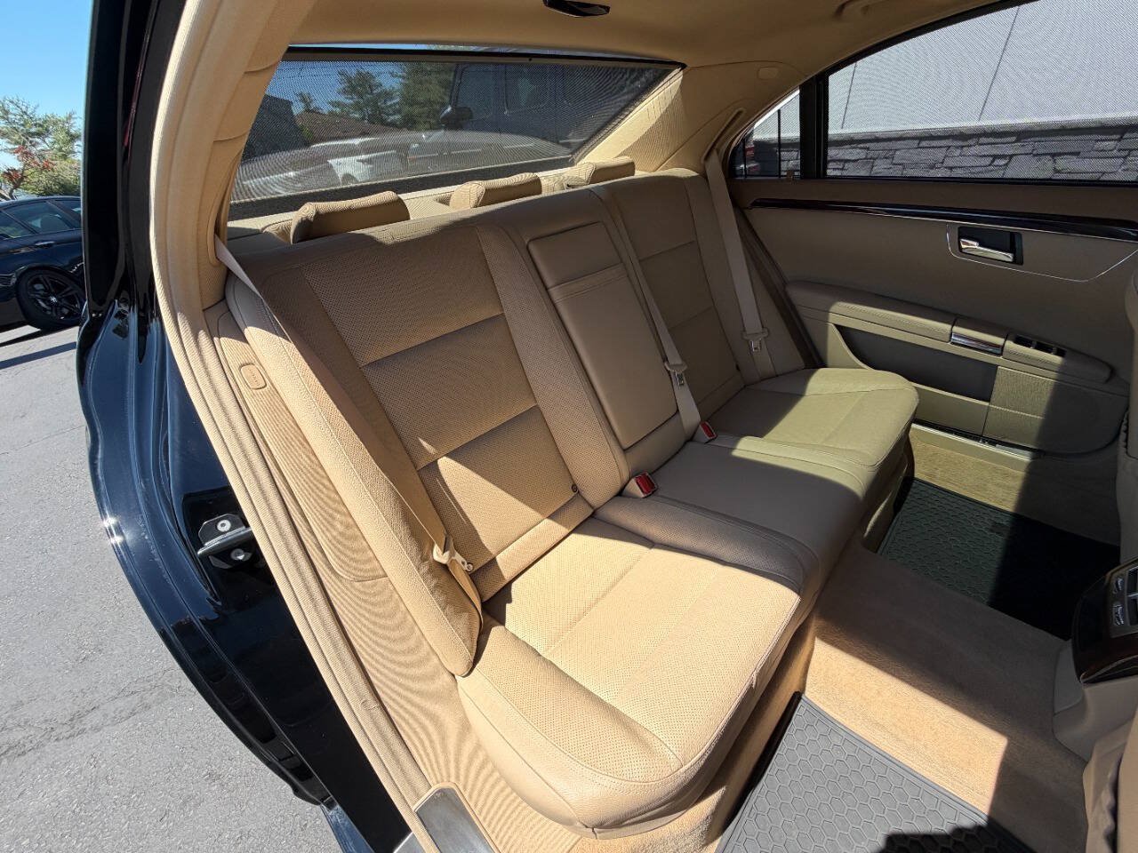 Used 2012 Mercedes-Benz S 550 4MATIC image 29