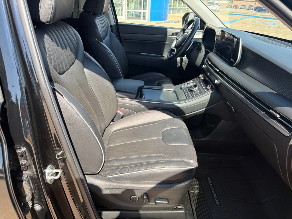 Used 2024 Hyundai Palisade Limited AWD/4WD image 17