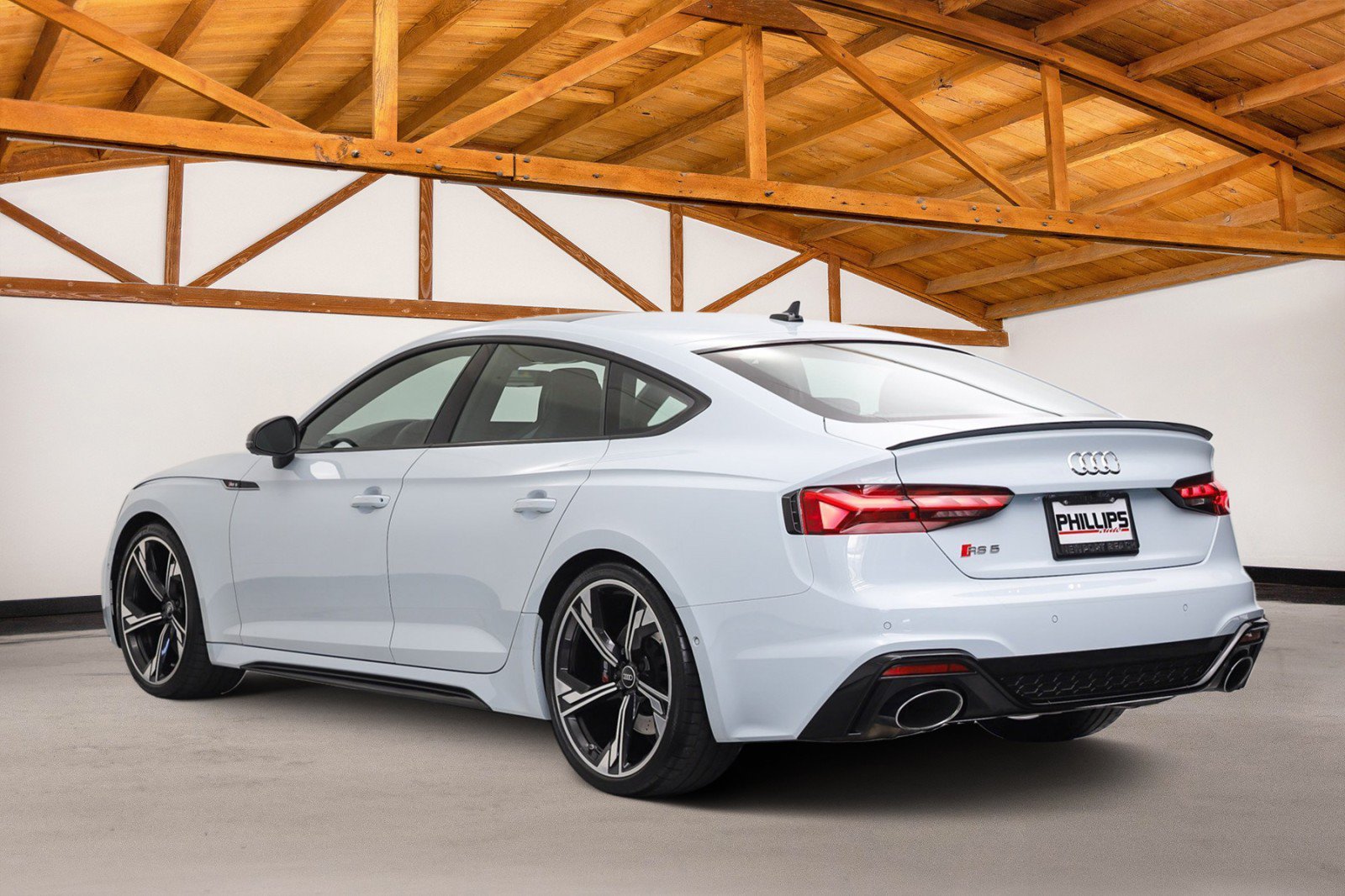 Used 2023 Audi RS 5 Sportback AWD/4WD image 3