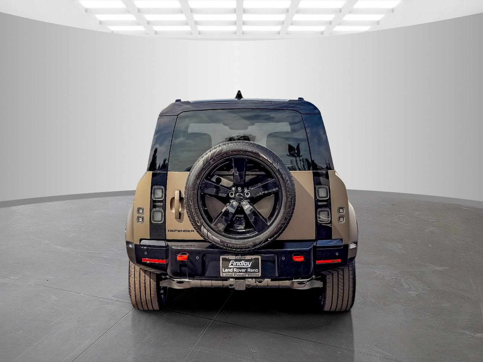 New 2026 Land Rover Defender 110 X AWD/4WD image 4