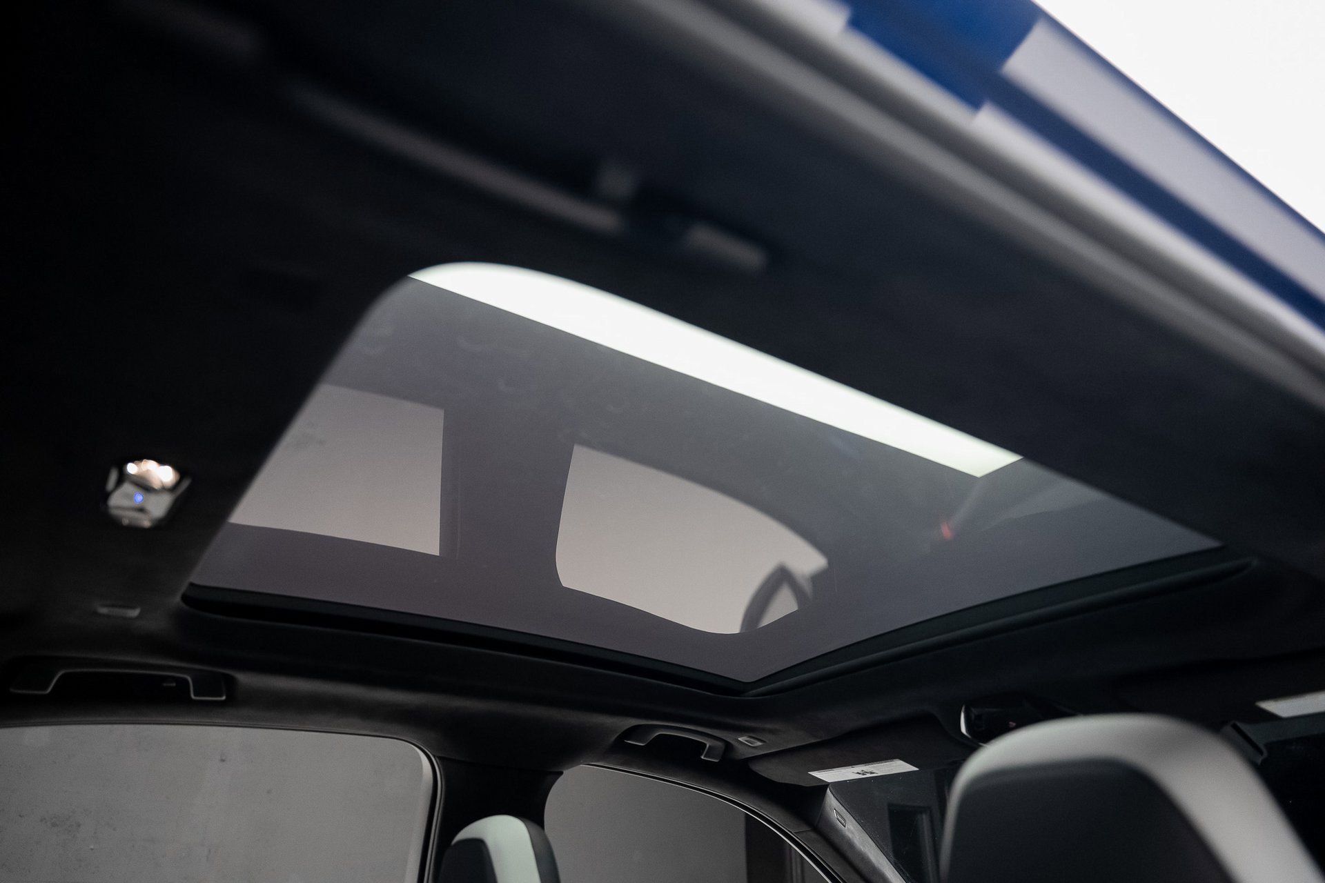 Used 2025 BMW M5 image 75