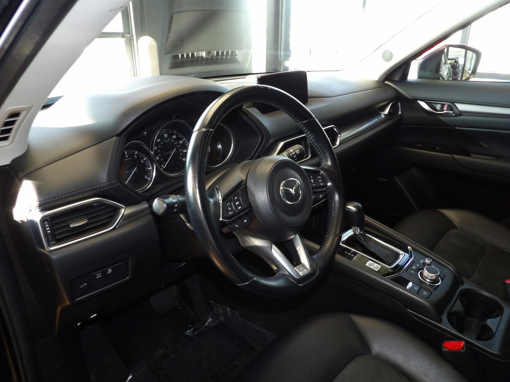 Used 2019 MAZDA CX-5 Touring image 25