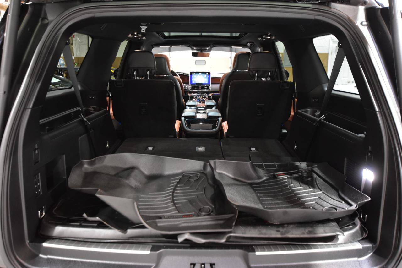 Used 2018 Lincoln Navigator L Reserve w/ Technology Package AWD/4WD image 53