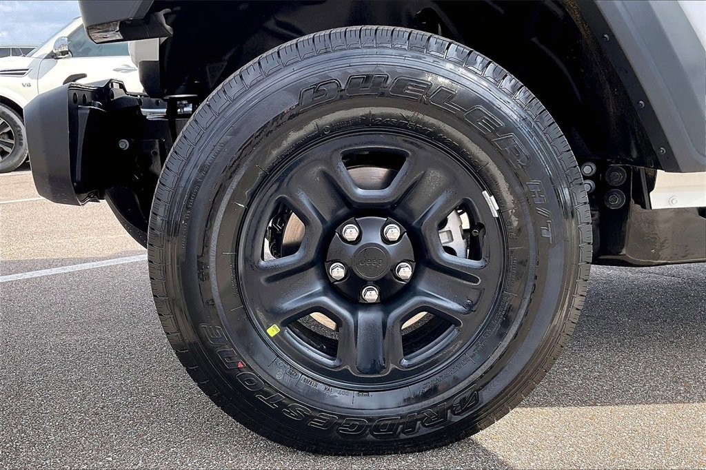 New 2026 Jeep Gladiator Sport image 12