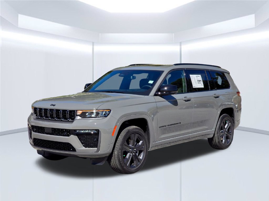 New 2027 Jeep Grand Cherokee L Limited AWD/4WD image 2