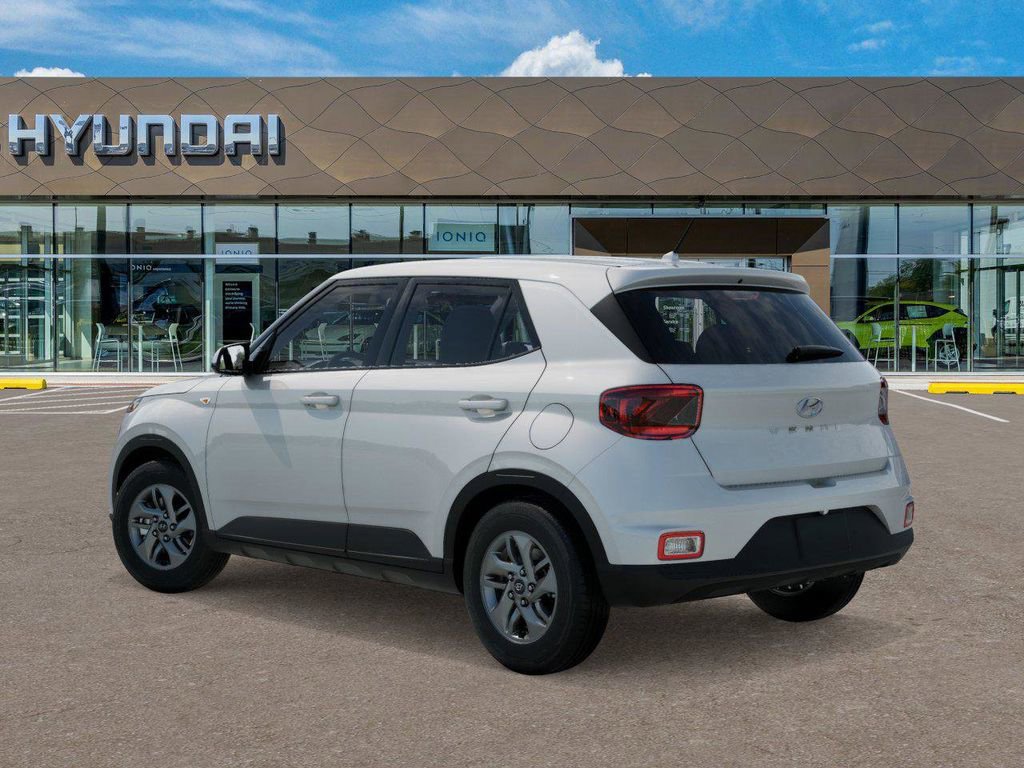 New 2026 Hyundai Venue SE FWD image 5