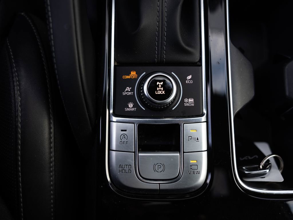 Used 2022 Kia Telluride SX w/ SX Prestige Package image 22