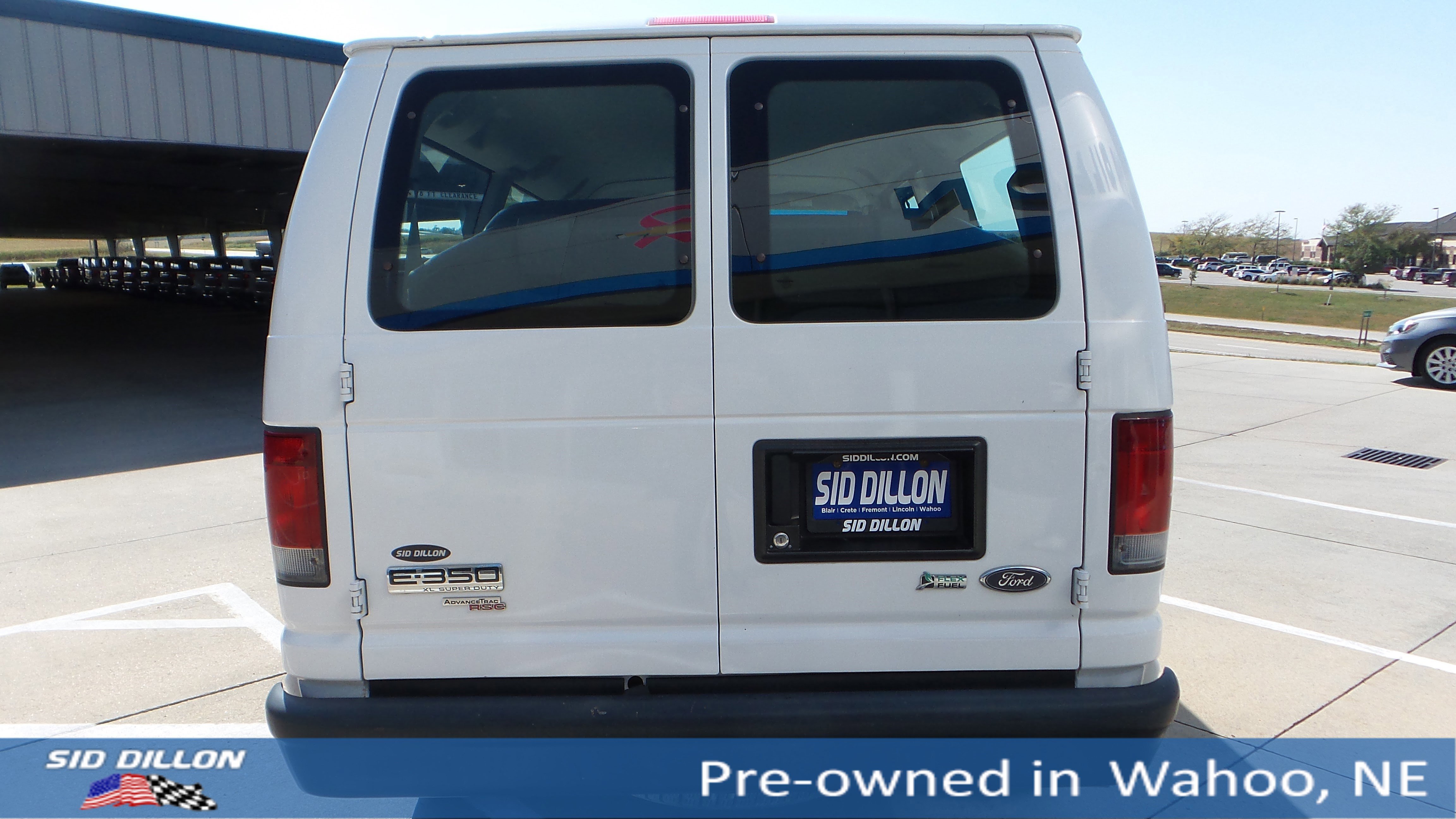 Used 2011 Ford E-350 and Econoline 350 XL image 4