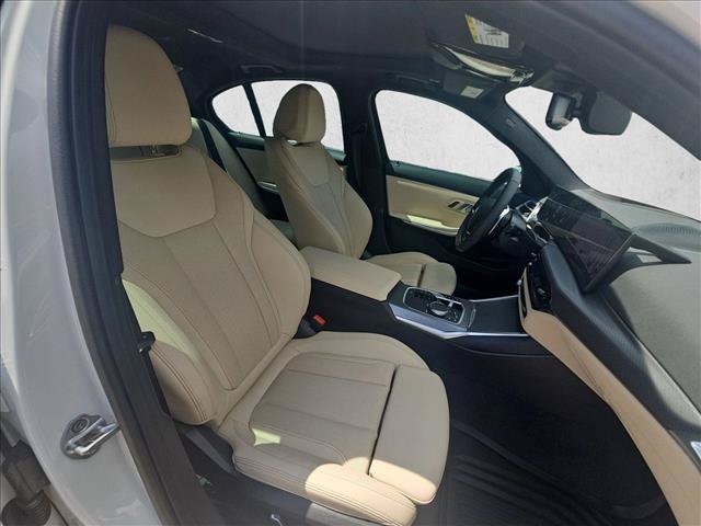 Used 2026 BMW 330i xDrive Sedan w/ Premium Package AWD/4WD image 19