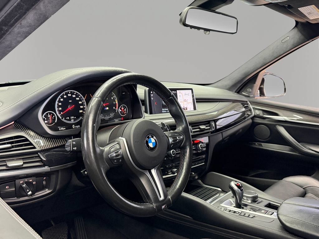 Used 2018 BMW X5 M w/ Executive Package AWD/4WD image 16