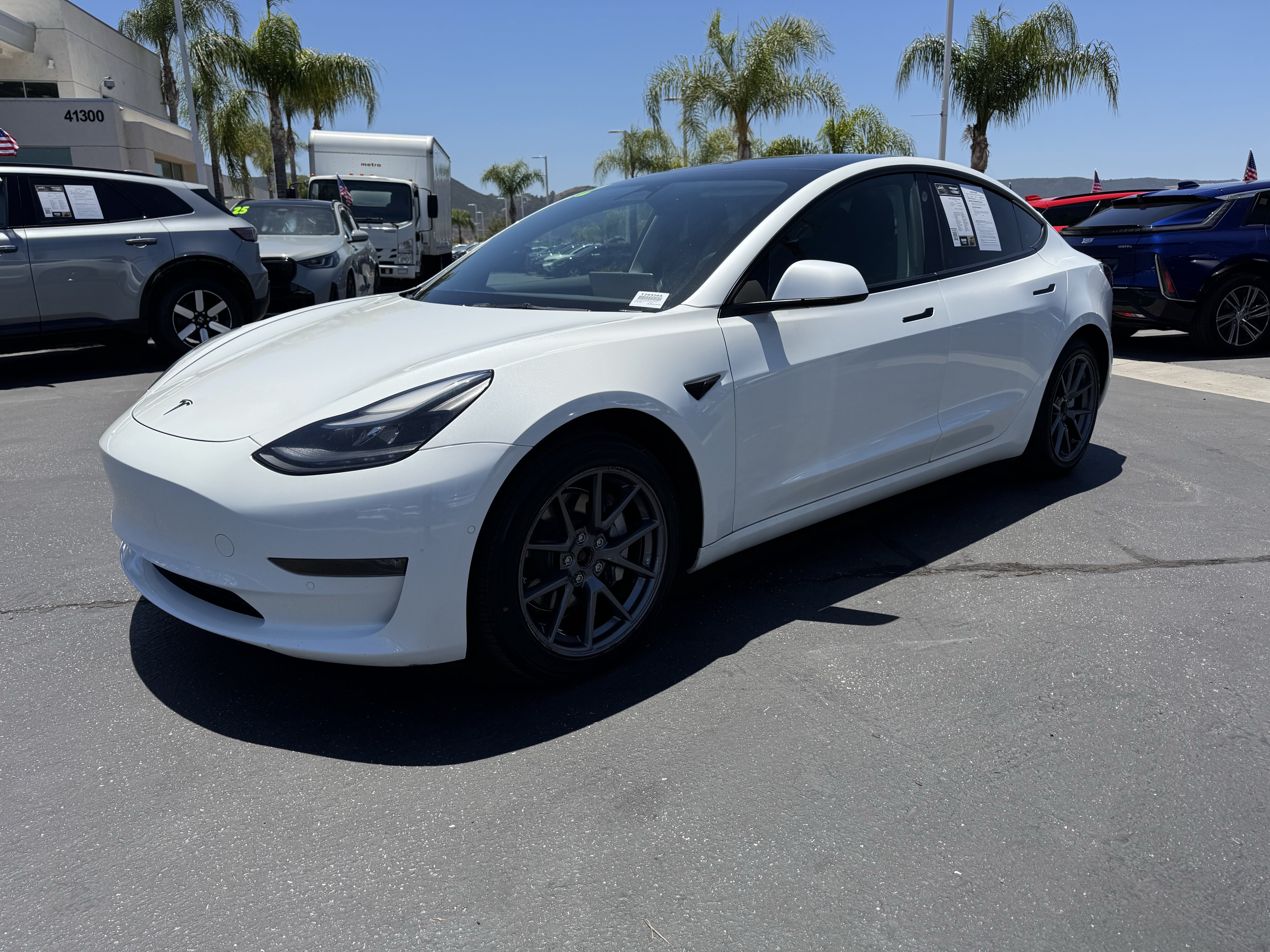 Used 2022 Tesla Model 3 Long Range AWD/4WD image 5