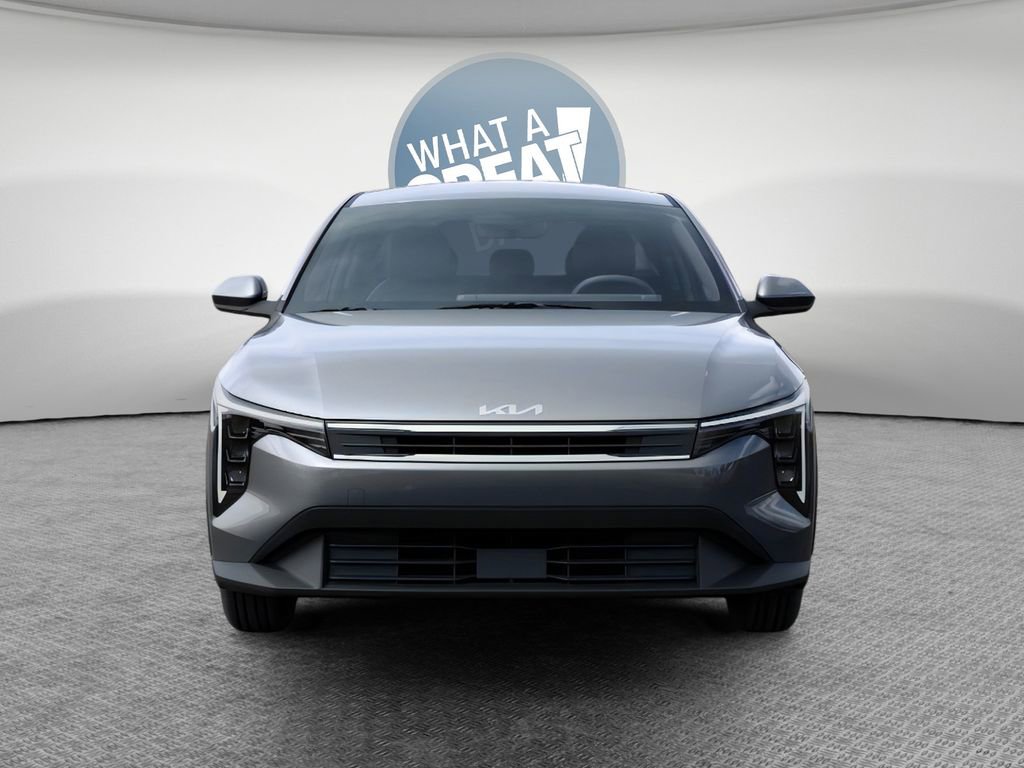 New 2026 Kia K4 LXS FWD image 2