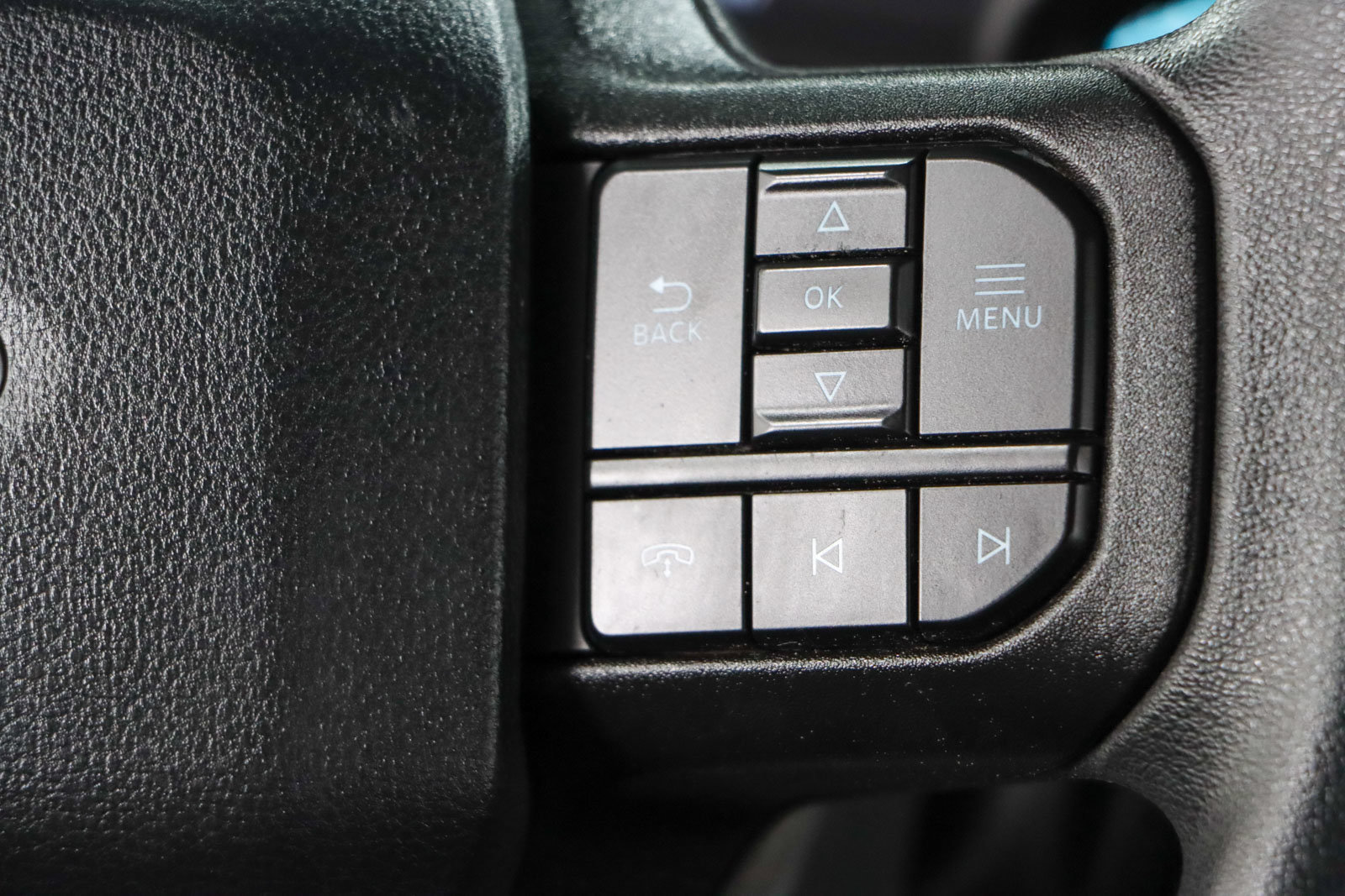 Used 2023 Ford F250 XLT w/ FX4 Off-Road Package AWD/4WD image 14