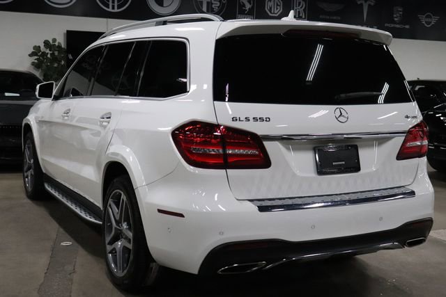 Used 2018 Mercedes-Benz GLS 550 4MATIC image 3
