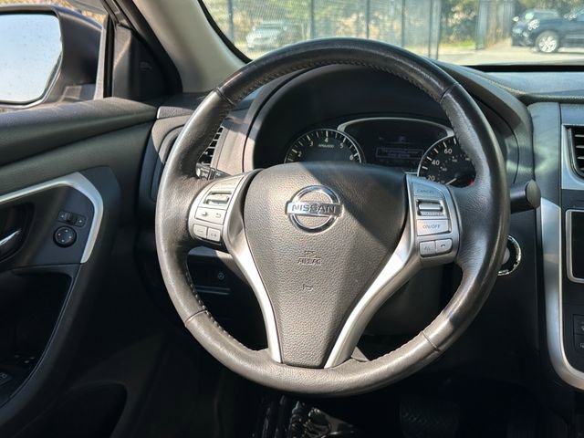 Used 2017 Nissan Altima 2.5 SV w/ Convenience Package image 17