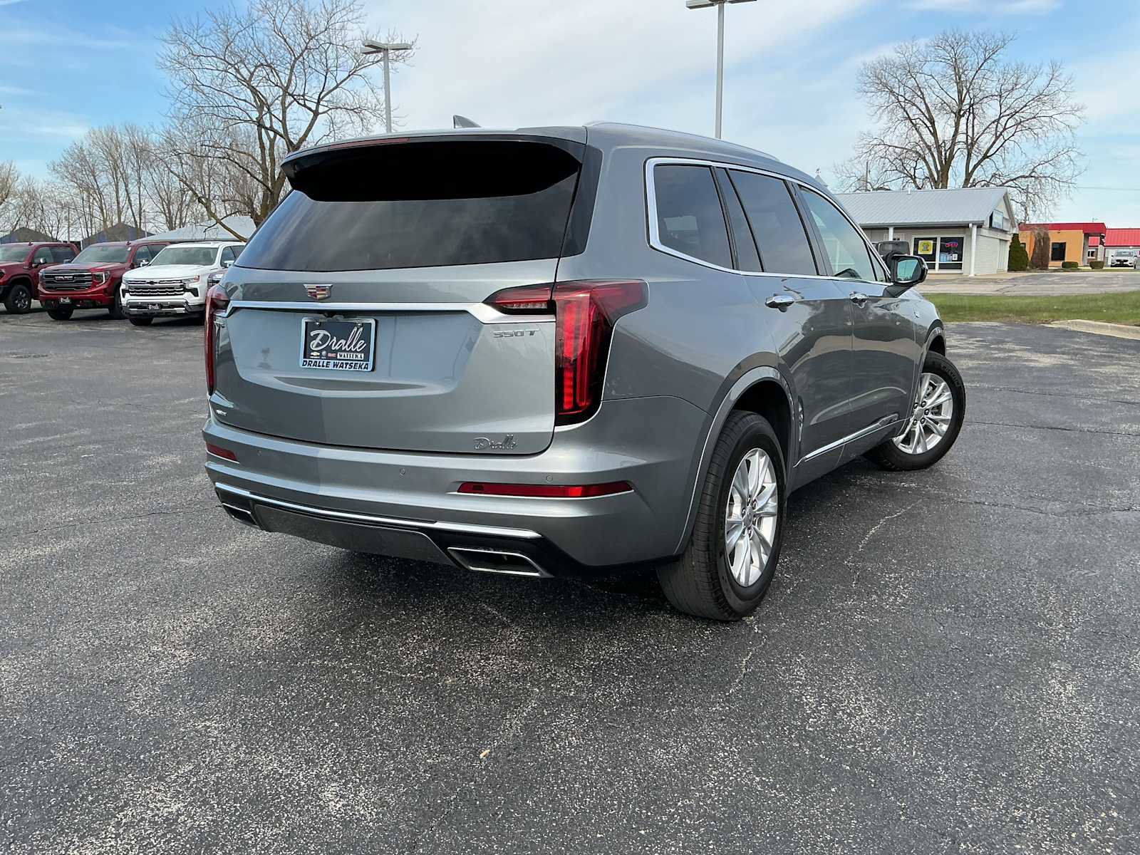 Used 2024 Cadillac XT6 Luxury w/ LPO, Floor Liner Package image 4