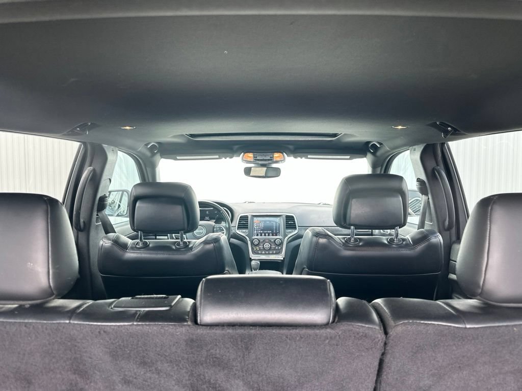 Used 2018 Jeep Grand Cherokee Altitude AWD/4WD image 25