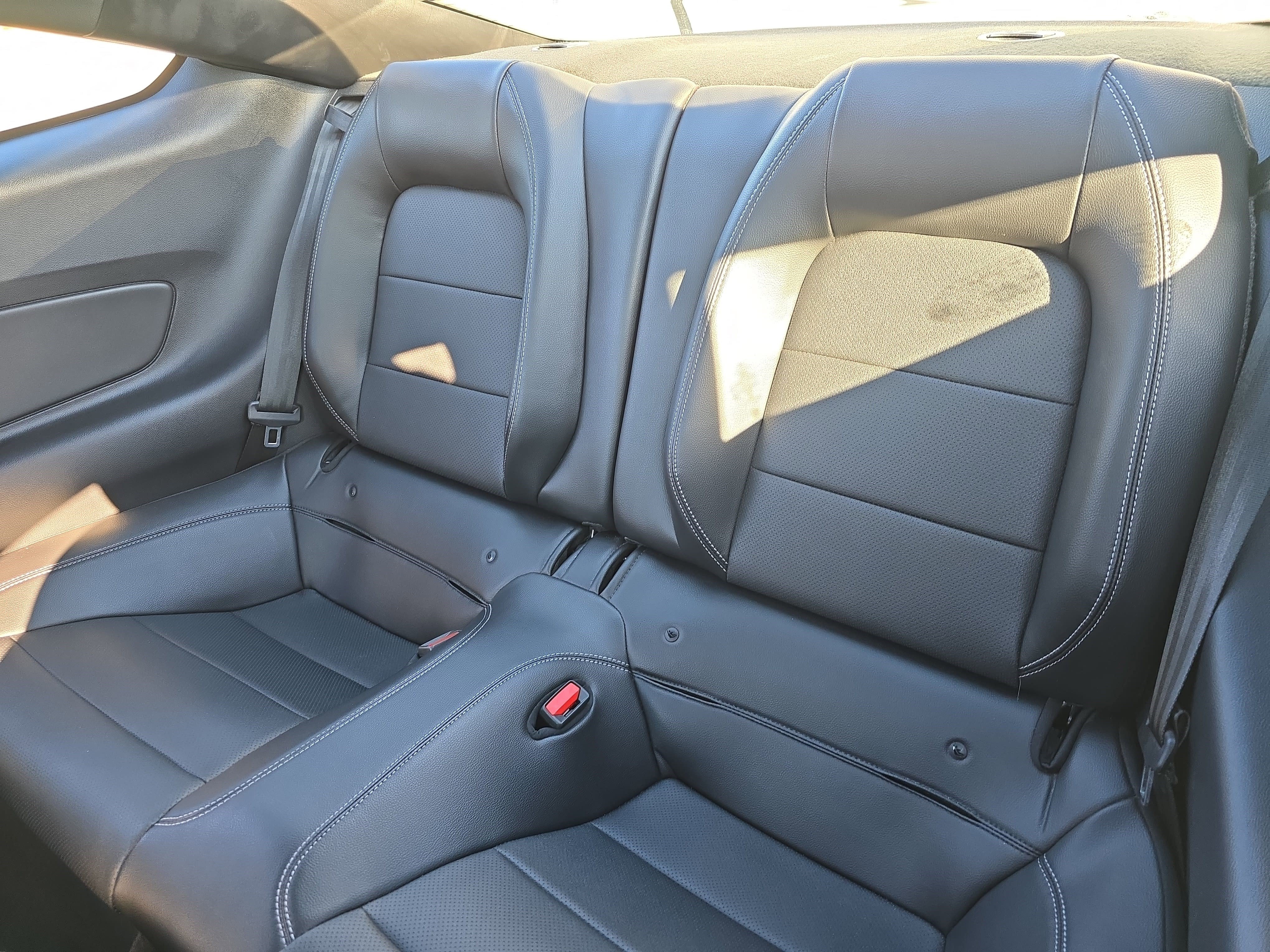 Used 2022 Ford Mustang Premium image 14