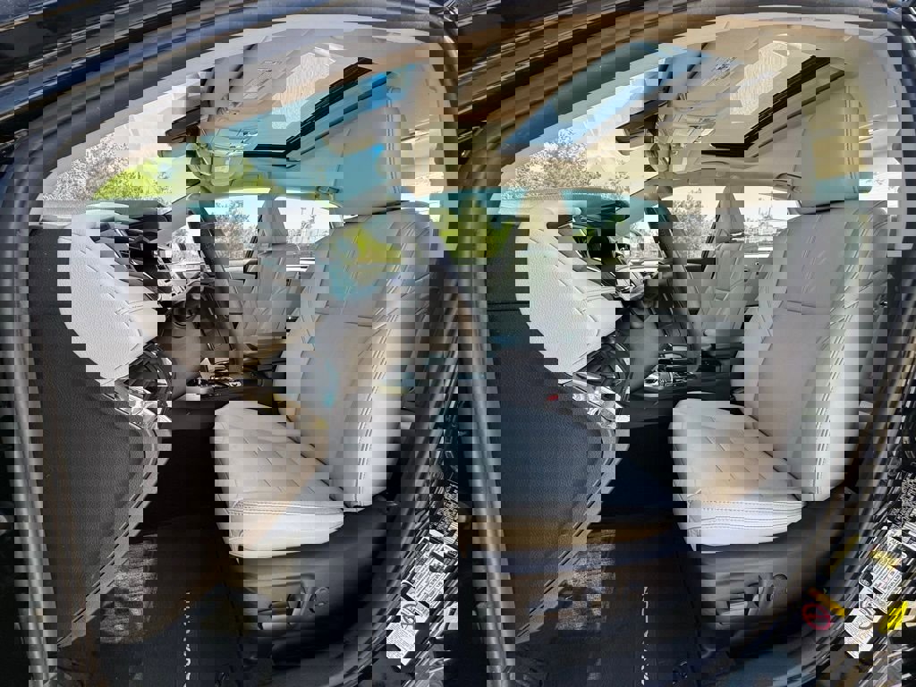 Used 2017 Toyota Avalon XLE Premium FWD image 20