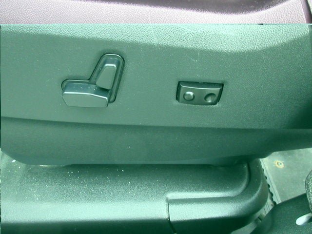 Used 2019 Dodge Grand Caravan SE FWD image 18