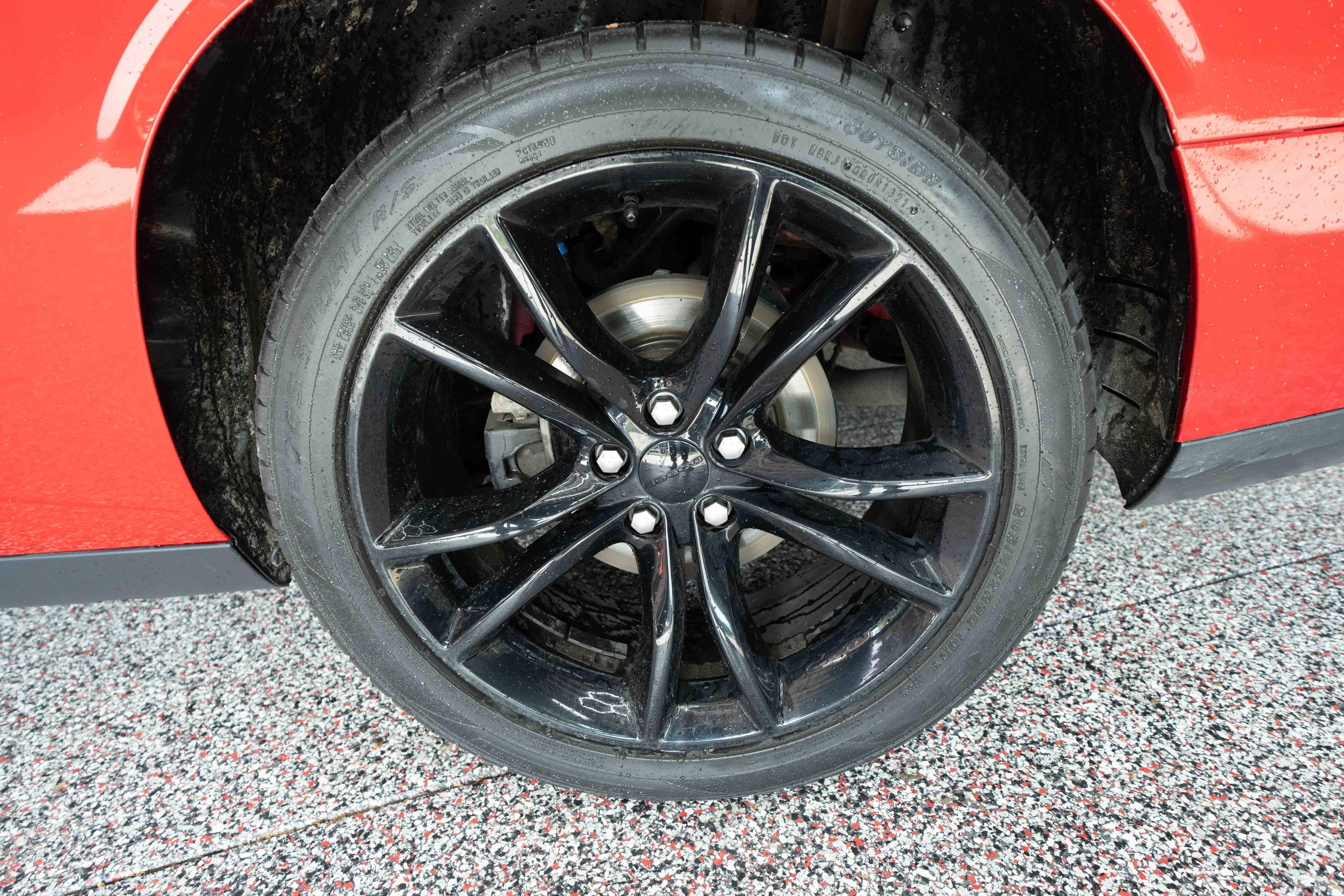 Used 2016 Dodge Challenger R/T w/ Blacktop Package RWD image 27