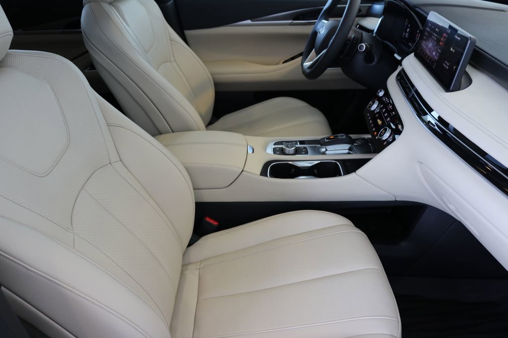 Certified 2025 INFINITI QX60 Luxe image 46
