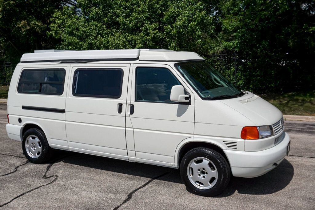 Used 2000 Volkswagen Eurovan Camper FWD image 4