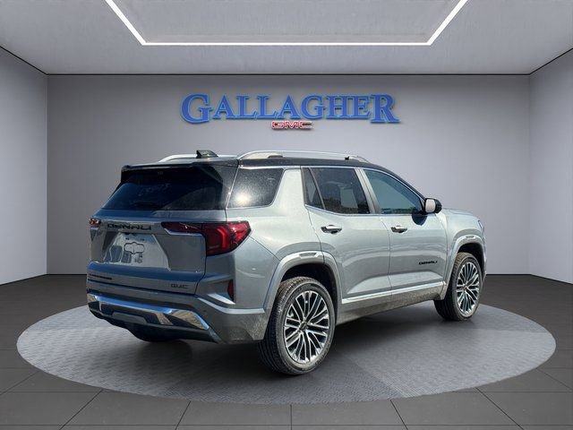 New 2026 GMC Terrain Denali w/ LPO, Black Badging Package image 4