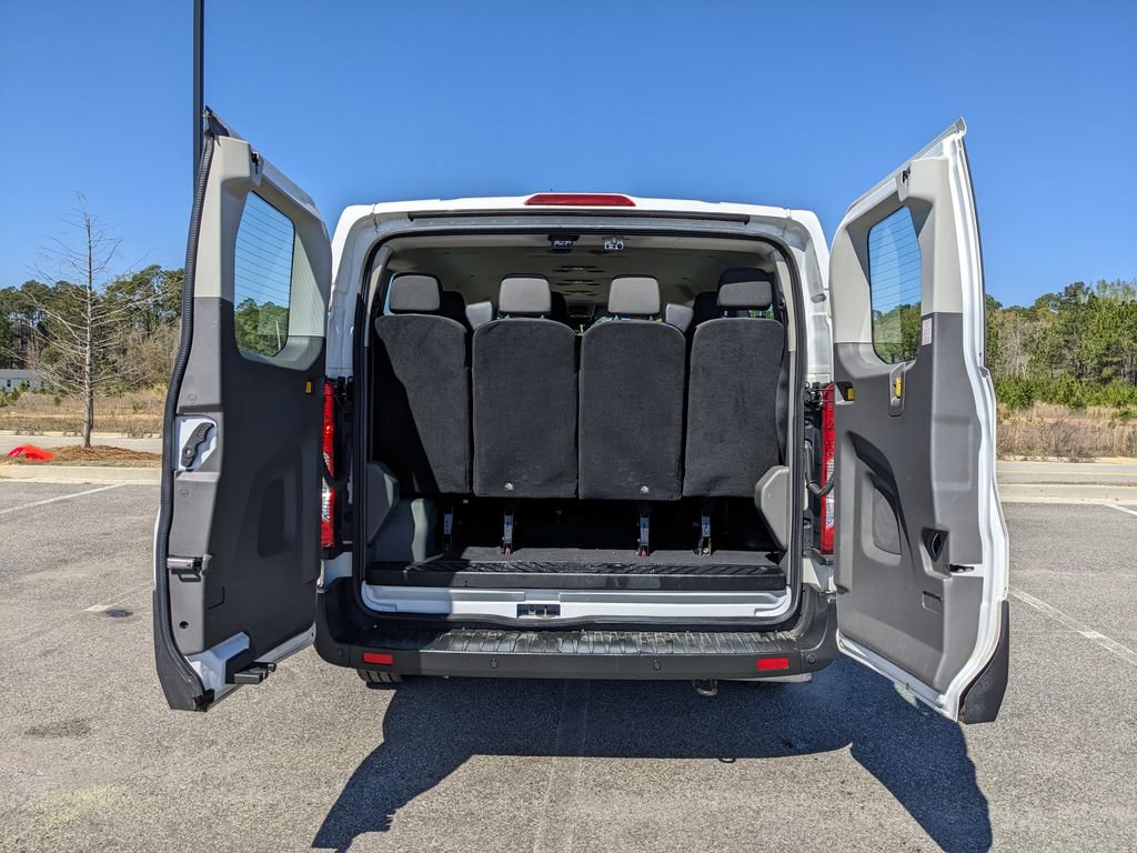 Used 2023 Ford Transit 350 XLT image 39