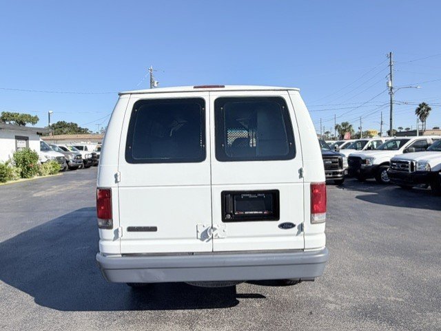 Used 2006 Ford E-250 and Econoline 250 RWD image 6