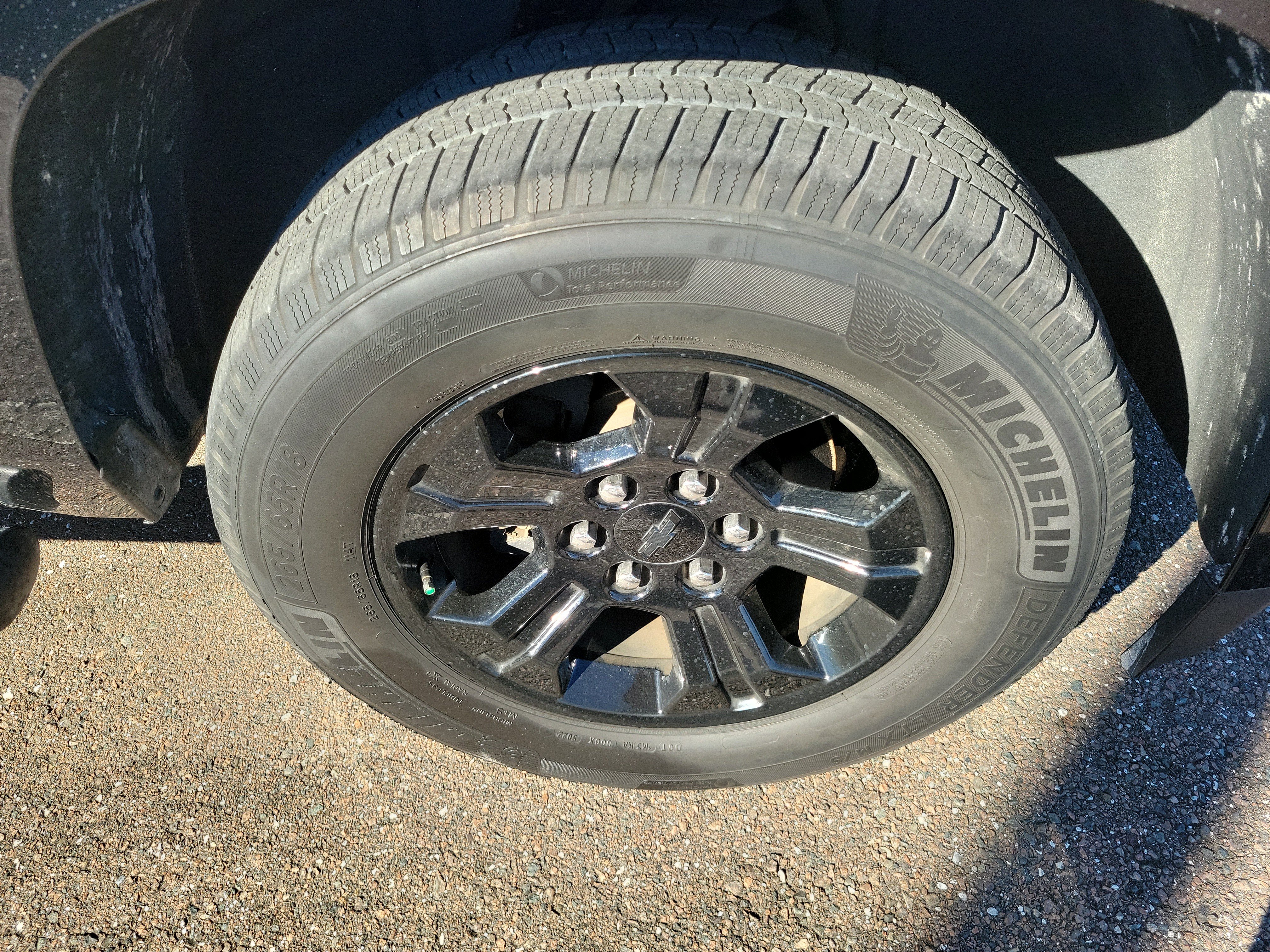 Used 2020 Chevrolet Tahoe LS RWD image 5