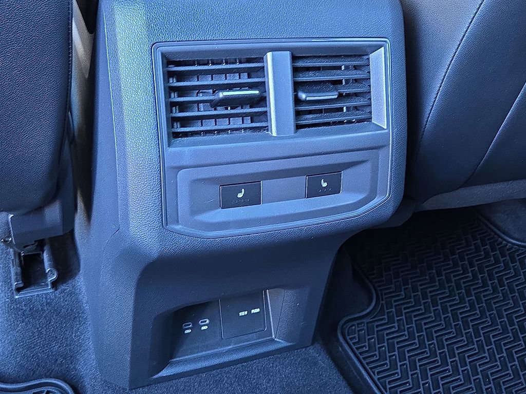 Used 2022 Volkswagen Atlas Cross Sport SEL Premium R-Line w/ Cross Sport MDO Package image 17