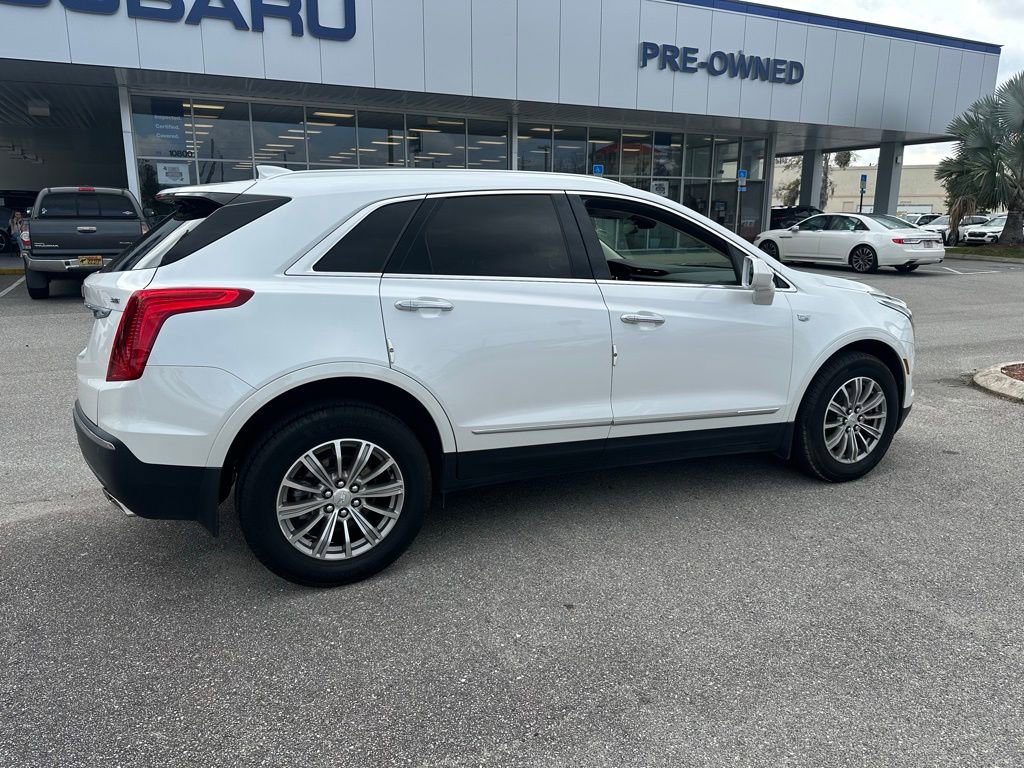 Used 2019 Cadillac XT5 Luxury image 3