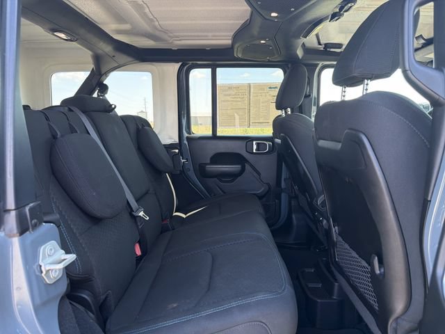 Used 2024 Jeep Wrangler Unlimited Rubicon 4xe AWD/4WD image 17