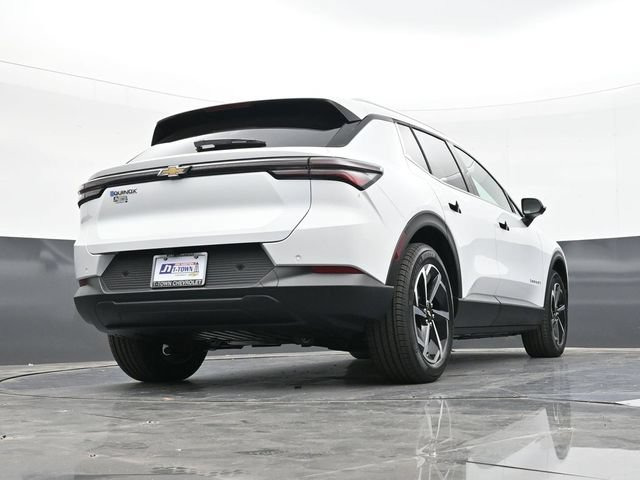 New 2026 Chevrolet Equinox EV LT FWD image 37