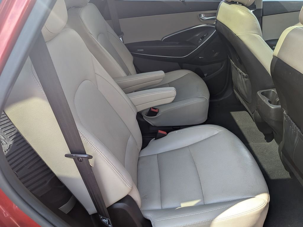 Used 2017 Hyundai Santa Fe Limited w/ Cargo Package image 29