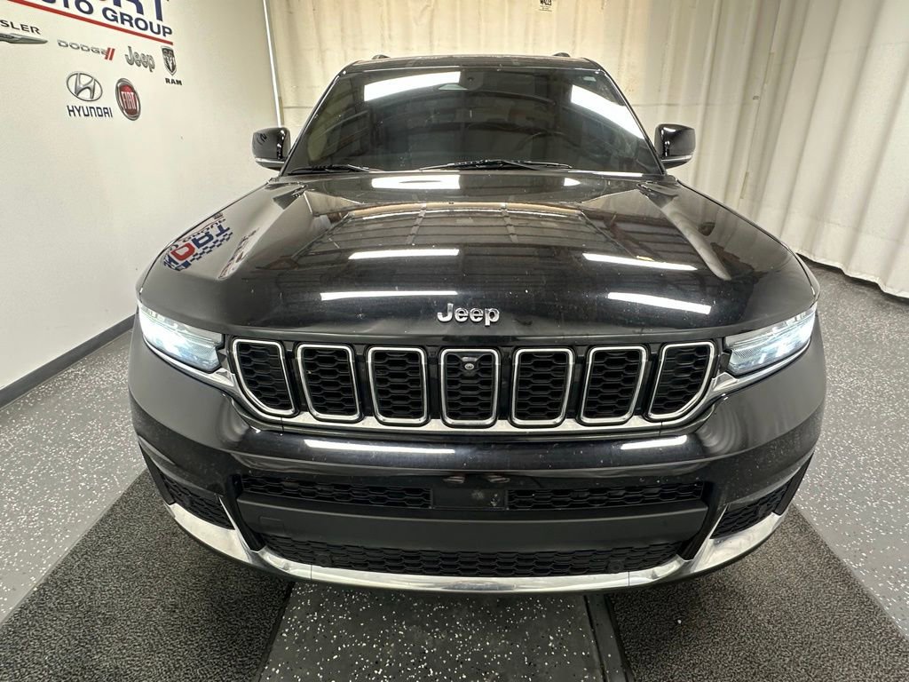 Used 2021 Jeep Grand Cherokee L Limited w/ Luxury Tech Group II image 3