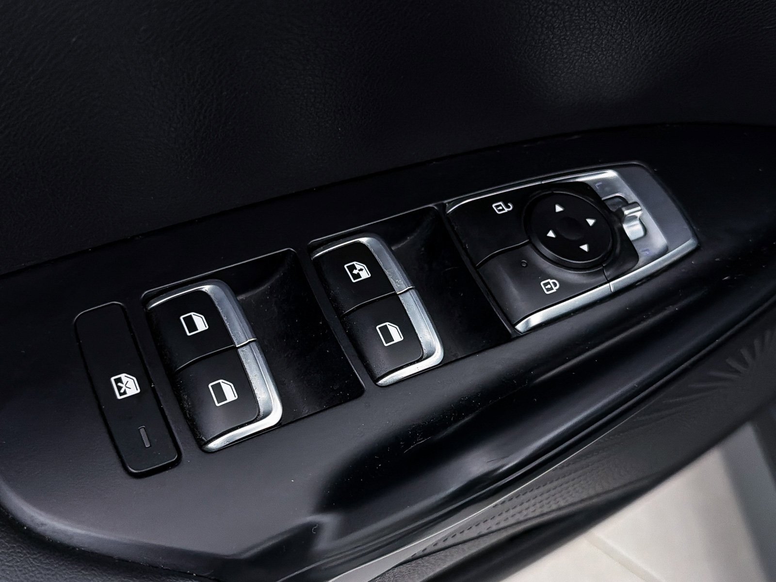 Used 2021 Kia K5 LXS image 17