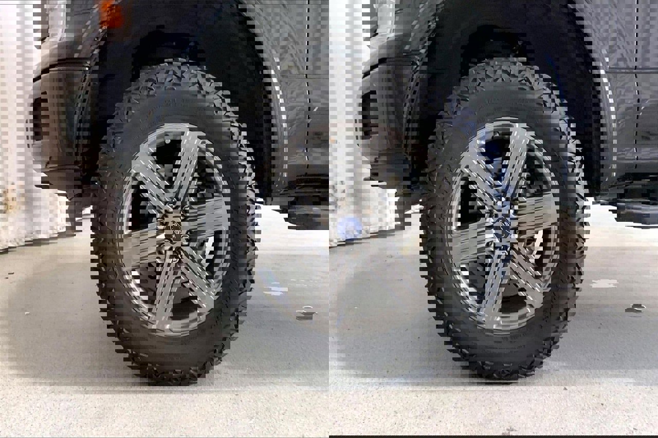 Used 2020 Ford F150 XLT w/ Equipment Group 302A Luxury image 6