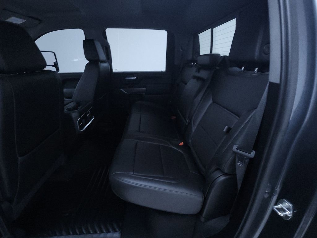 Used 2020 Chevrolet Silverado 2500 LTZ w/ LTZ Convenience Package image 17