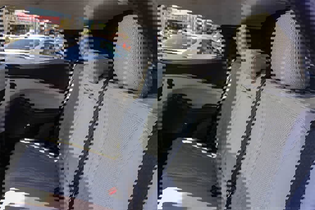 Used 2022 Ford Mustang Mach-E Premium image 24