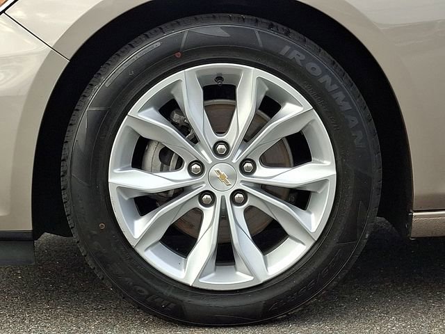 Used 2024 Chevrolet Malibu LT image 8