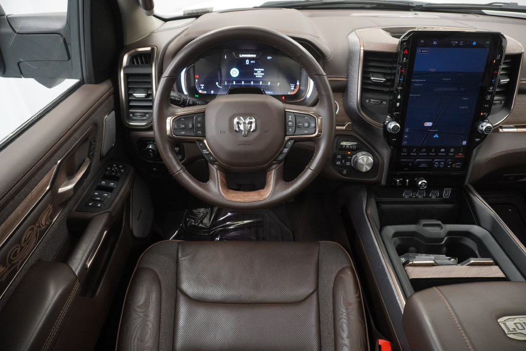 Used 2025 RAM 1500 Limited AWD/4WD image 17