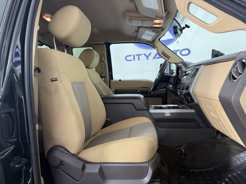 Used 2014 Ford F250 XLT w/ XLT Premium Package image 13