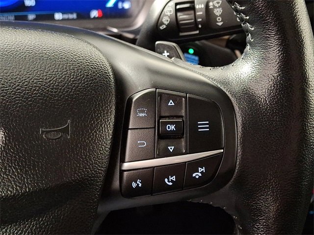 Used 2020 Ford Escape Titanium image 23