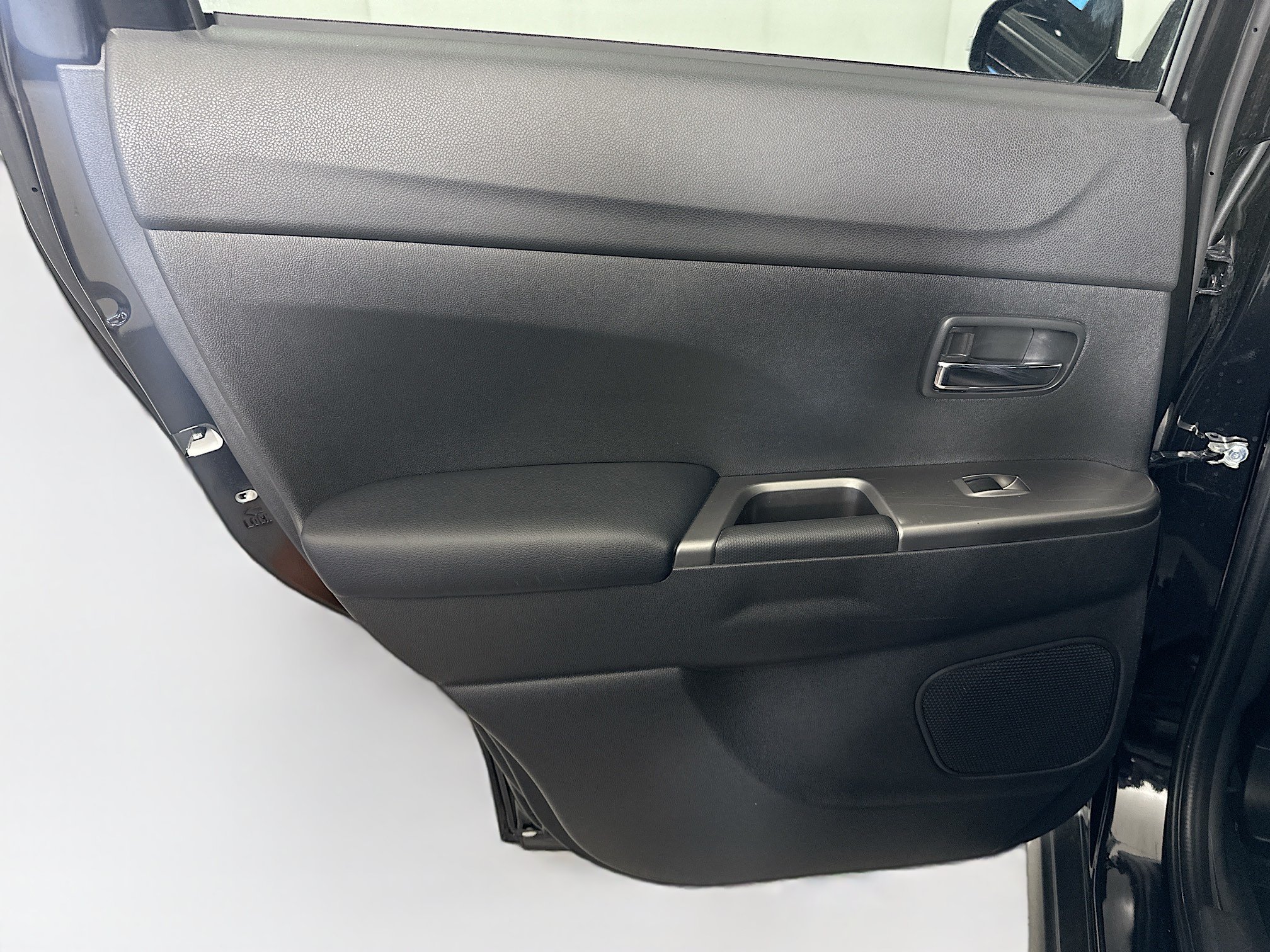 Used 2024 Mitsubishi Outlander Sport AWD image 25